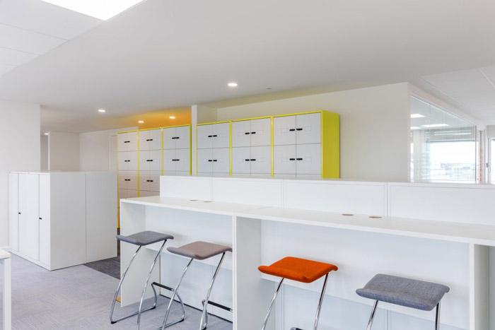 理财公司吧台装修设计效果图