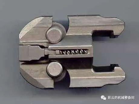 mg42通用机枪的滚柱闭锁