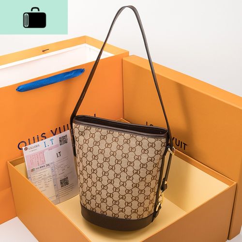 名牌包包女2020新款潮网红时尚单肩手提水桶包质感皮百搭斜挎包new