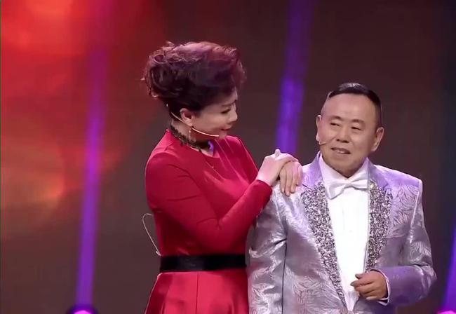 潘长江多高 蔡明的"急流勇退"是什么意思?蔡明笑得合不拢嘴