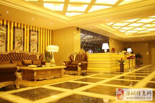 7星官邸麻城店招聘迎宾