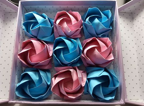 璀璨手工9朵礼盒川崎折纸玫瑰花纸花成品礼物圣诞情人节创意纸艺