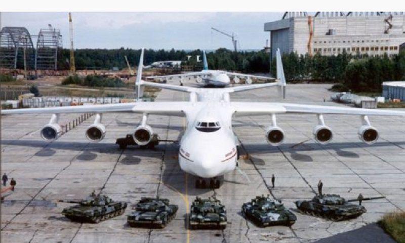 乐高版"安-225"运输机