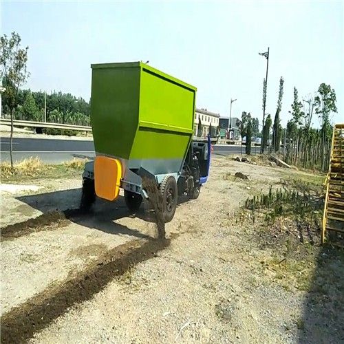 养牛自动喂料车 牛舍猪舍喂料车 半自动喂料车