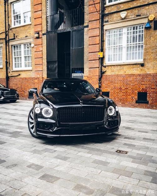 汽车图片库:宾利飞驰,400多万的超豪华四门轿车!