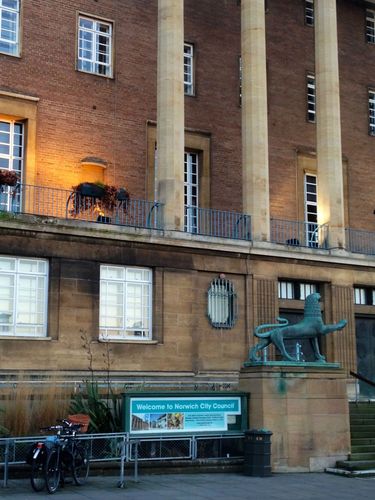 norwich city hall                         