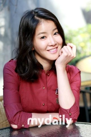 junjin前女友李诗英家中晕倒曾服用过量安眠药