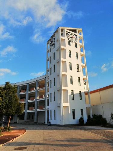 昆明市轿子山实验中学初中部10月份月考讲评会