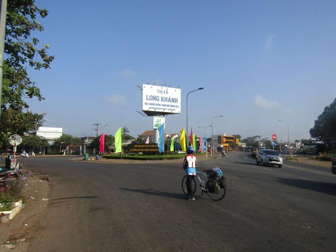 19年2月8日骑行越南第二十四天到了同奈省边和市