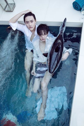 组图:mic男团新歌《闺蜜》 couple照湿身写真_高清