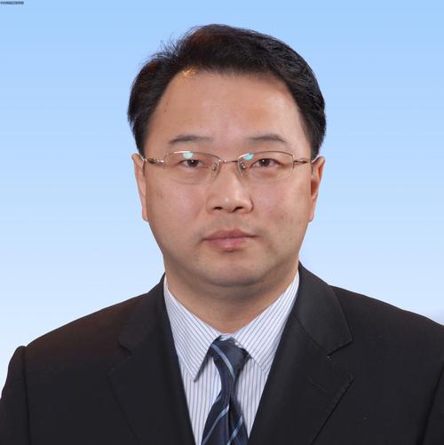 何国亮 政治部主任 党委委员