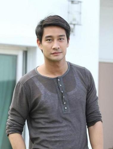 纳瓦·君拉纳拉