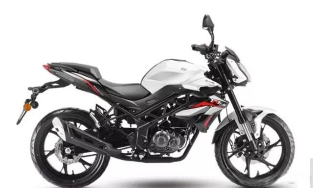 售价10800元贝纳利150新车上市单缸水冷前后碟刹135l油箱