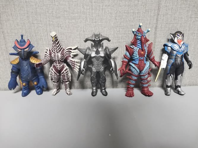 日版万代怪兽17厘米软胶格罗扎姆帝斯雷姆希波利特帝国星人奥特曼