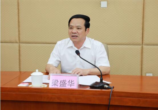 市委副秘书长,办公室副主任,市委督查室主任梁盛华率队