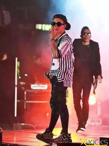 nike air more uptempo 皮蓬黑白复刻 gd 火爆上身款