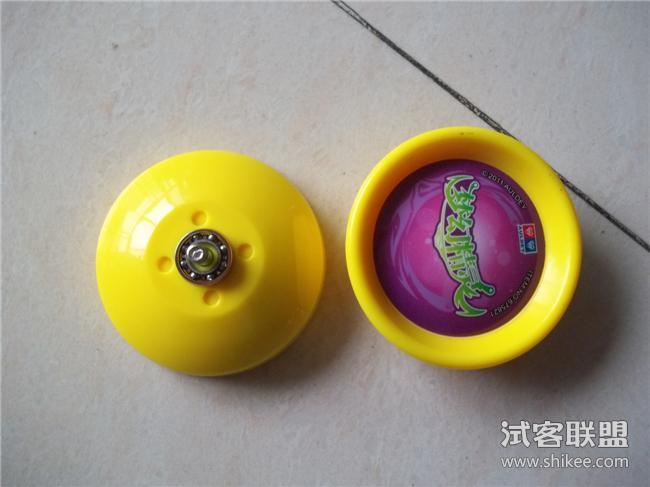 这个是悠悠球未组装时的样子
