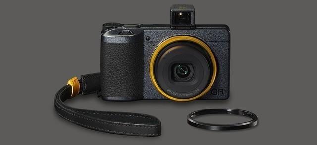 想买理光gr3,有没有必要为了多一个28取景器入街拍限量版?