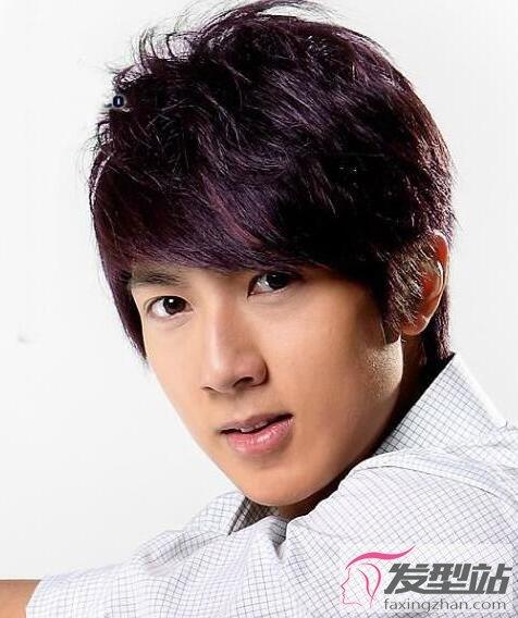 男生染紫色头发好看吗吸睛有个性这样染发太潮