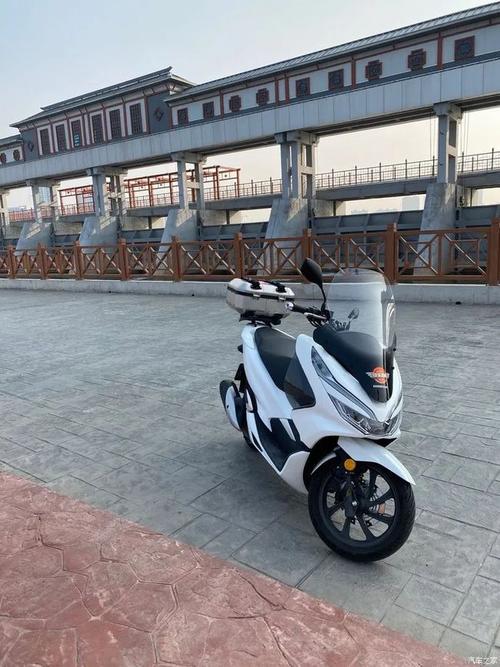 本田pcx150小改装和几千公里骑行感受