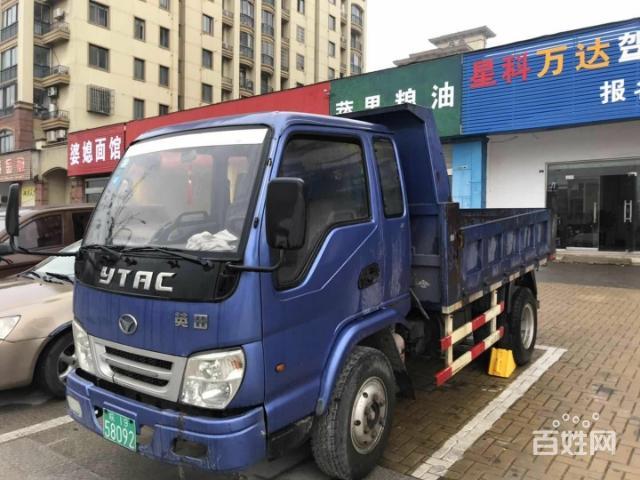 17年英田自卸车