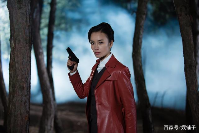 抗日神剧《刀尖舞者》霸屏,女版"燕双鹰"来袭,张子健