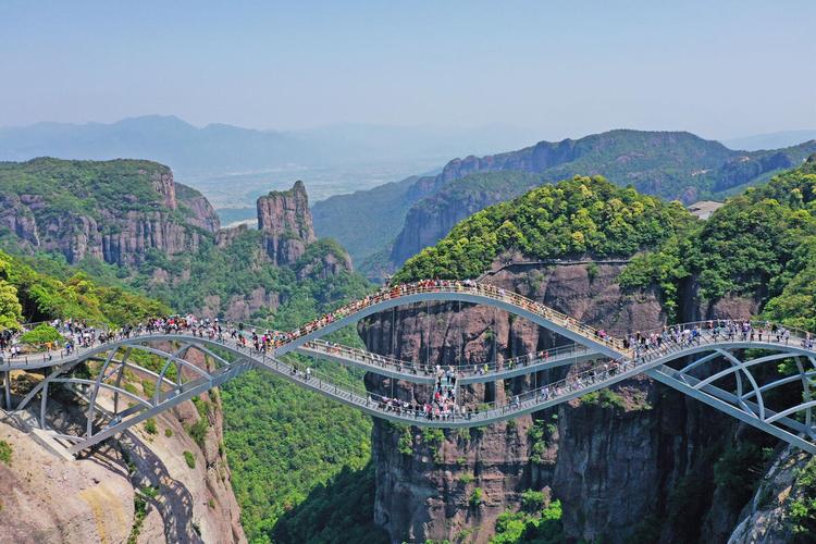 仙居:游客乐享假日时光_仙居县