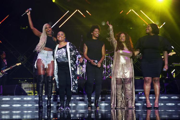 tag: jazmine sullivan