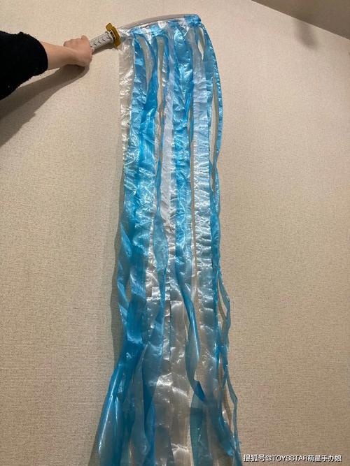 《鬼灭之刃》的小伙伴都知道 炭治郎 的水之呼吸的砍击自带水流特效