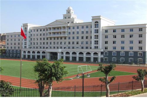 专业开设攀枝花市建筑工程学校创办于1978年,位于攀枝花市苏铁中路