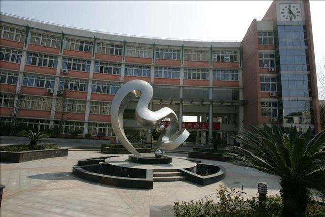 四川成都最好的六所高中,川师大附中榜上有名,其他五