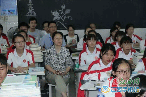 多位省教研室专家到安义中学调研