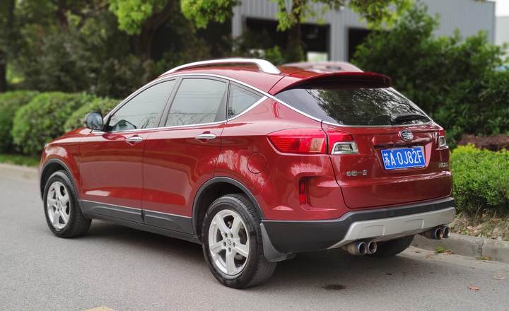 南京二手奔腾x80 2013 款 2.3l 自动豪华型 红色