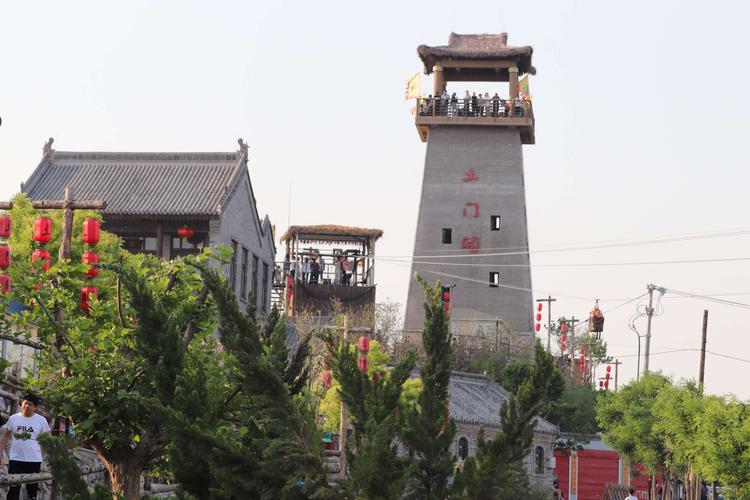 石家庄鹿泉有个出了小名的地方《土门关》,它居集了邻省及本地区几十