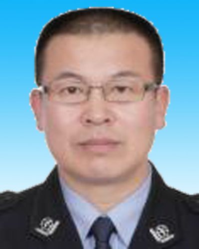  p>岳文国,男,汉族,1964年03月出生内蒙古卓资县,大学学历,1988年8月