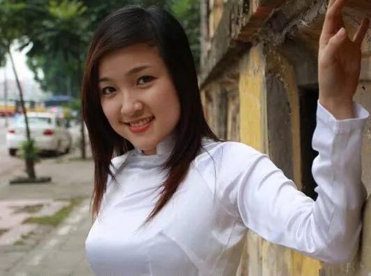 越南少女:不要再冤枉我们了,我们心中的白马王子在中国!