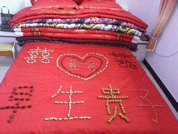 结婚时婚床布置大全,最后一个太有才了