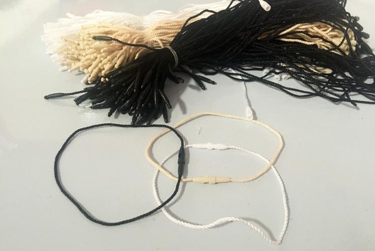 现货吊牌绳子棉绳扣子母扣手穿线吊牌线子弹头 三种颜色/约100个