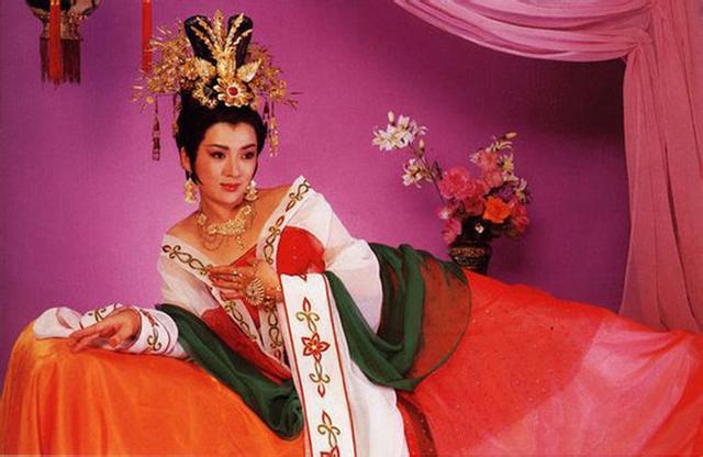 网易首页>网易号>正文申请入驻> 在几十年前把杨贵妃搬上荧幕的电视剧