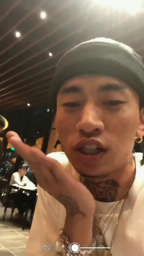 谁能捋一捋福克斯和刘聪法老和马思唯的关系