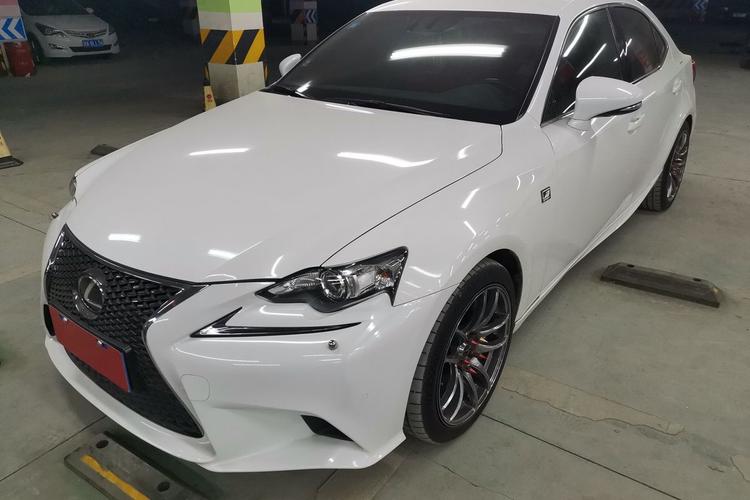 雷克萨斯is 2015款 200t f sport