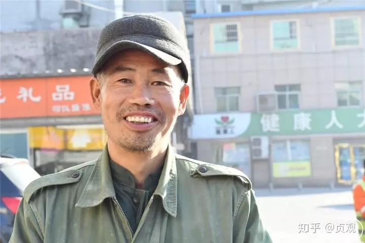 喜欢笑的38岁高大叔