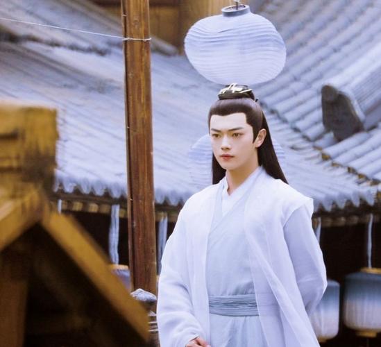 《千古玦尘》播出,许凯古装造型被嘲像万能充,网友:太形象了吧