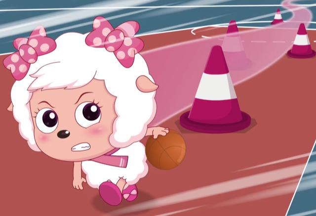 美羊羊在篮球场训练