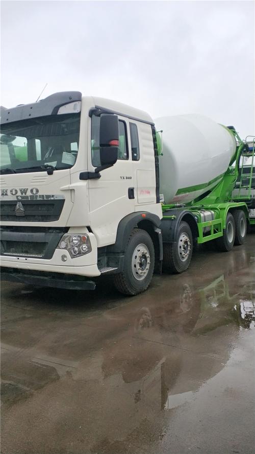 重汽豪沃tx10方轻量化搅拌车厂家