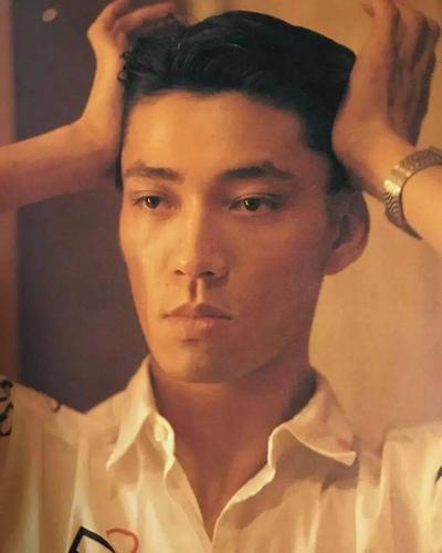 观音听时坂本龙一的雕刻时光