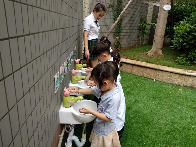 华南师范大学幼儿教育实验基地·广州市天云幼儿园——新生适应班day