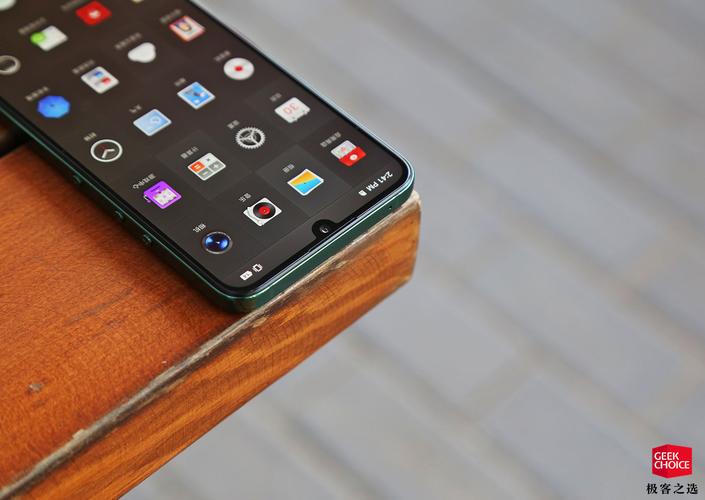 坚果pro 3 评测:改换门庭之后,它还是「内个味儿」吗?