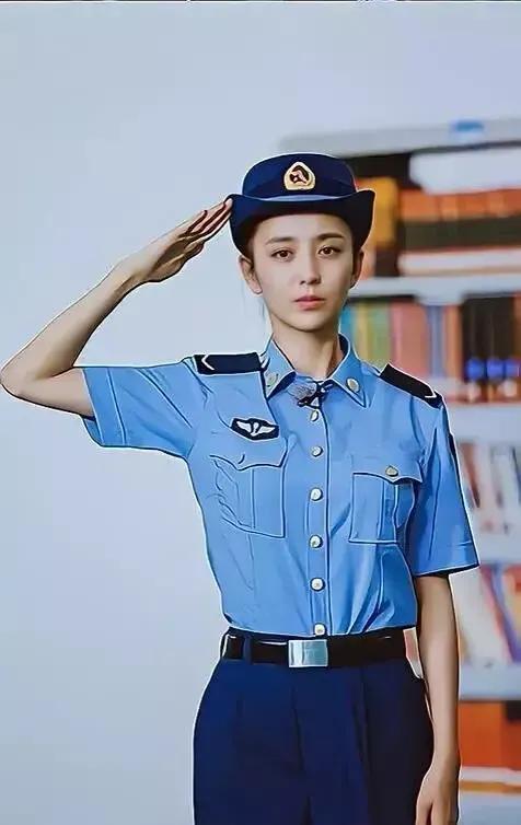 优秀女星军装最美