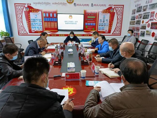 杨海强到县人大县政协征求政府工作报告意见建议